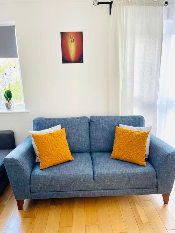 Amazing Location - City Of London- 2 Bedroom Stunning Canal View House With Private Garden,Parking & Balcony Exteriér fotografie