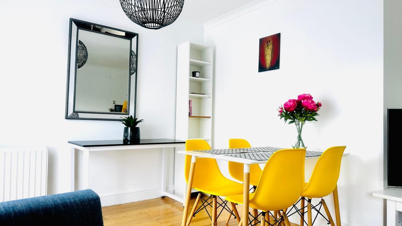 Amazing Location - City Of London- 2 Bedroom Stunning Canal View House With Private Garden,Parking & Balcony Exteriér fotografie